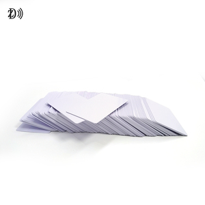 Tùy chỉnh có thể in 13.56MHz ntag213 Ntag215 Thông Minh Kỹ thuật số <span class=keywords><strong>RFID</strong></span> kinh doanh PVC Matt Đen <span class=keywords><strong>NFC</strong></span> thẻ - Product Image 2