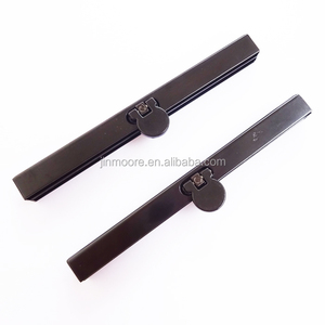 กระเป๋าสตางค์แบบพับได้สีดำด้าน ขนาด 11.5 ซม. พร้อมตัวล็อคแบบ <span class=keywords><strong>Diva</strong></span> Flip Lock และโครงล็อค - Product Image 3