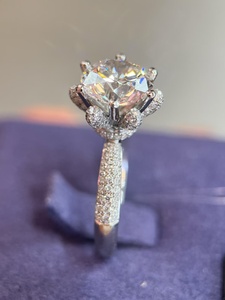 Bague pour femme en platine PT950 avec diamant blanc VVS2 en forme de flocon de neige 3CT de luxe - Product Image 2