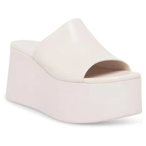 Sandalias de cuña con tacón de <span class=keywords><strong>suela</strong></span> gruesa de piel sintética blanca con punta redonda y logotipo personalizado, zapatos de fabricación a la moda para mujer y Mujer - Product Image 1
