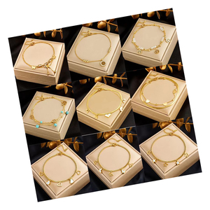 <span class=keywords><strong>Bracelet</strong></span> <span class=keywords><strong>de</strong></span> <span class=keywords><strong>cheville</strong></span> pour dames à la mode transfrontalière avec pendentif papillon <span class=keywords><strong>de</strong></span> <span class=keywords><strong>vie</strong></span> en coquille blanche Bijoux en acier inoxydable à chaîne empilée - Product Image 1