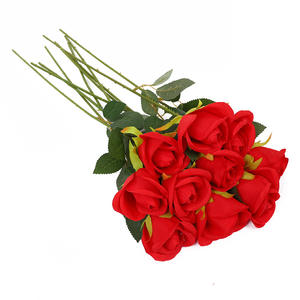 Ramo de Rosas Artificiales de 47 cm, Flores de Seda y Plástico de Alta Simulación, Color Rojo, Decoración para el Hogar, Decoración para Bodas - Product Image 5