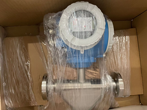 Endress Hauser Proline Promass F 300 Coriolis Mass FlowMeter for Water and Gas 4-20ma Output High Accuracy Endress Hauser Promas - Product Image 3