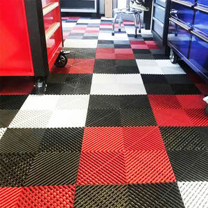 Grille de sol carrée antidérapante et écologique 40x40cm avec trou de drainage, en matériau PP résistant à l'eau, pour garage - Product Image 3