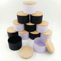 Boîtes à bougies en cire de soja de 4oz 8oz Boîtes droites noires mates blanches Boîtes à couvercles en fer grain de bois Parfum solide Aromathérapie