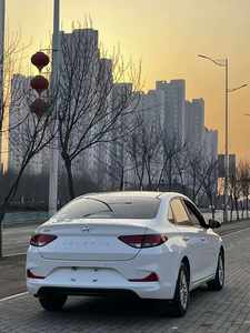 Autos Usados 2019-2021 Hyundai Elantra de Segunda Mano Sedán Compacto Confiable con Buen Kilometraje - Product Image 3