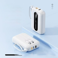 Batterie externe portable mini haute qualité avec écran LCD, 10000 mAh, câbles intégrés, chargeur de téléphone avec cordon – Prix usine