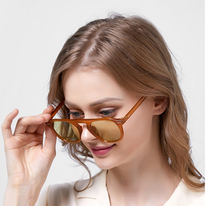 Lunettes de soleil tendance et abordables unisexe, monture ronde noire, protection UV400, charnière en métal, verres PC acrylique, modèle FH503394 de la marque Fashion Mi Nail FH, vente en gros - Product Image 3