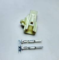 7283-1020/7282-8823 Boîtier de connecteur automobile original 2 broches pour haut-parleur de milieu de gamme et buzzer
