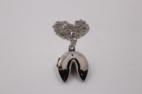 Collier pendentif porte-bonheur en métal 3D, pour un cadeau déjeuner