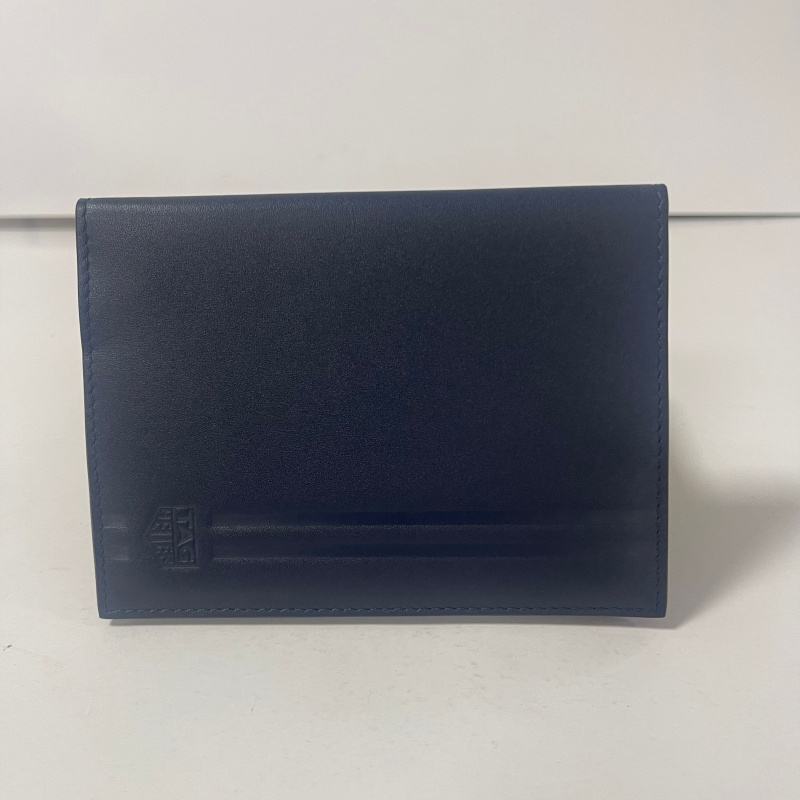 สีน้ำเงิน