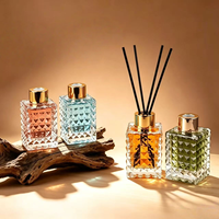 Diffuseur de parfum d'intérieur sans flamme à motif diamant carré gaufré, senteurs d'huiles essentielles fraîches et longue durée, aromathérapie