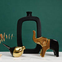 Sculpture de table décorative moderne en forme d'animal, décoration noire et dorée, statue d'éléphant de luxe, objets de décoration pour la maison