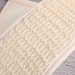 Brosse de massage exfoliante longue en sisal naturel avec manche en jute, marque OEM pour le corps - Product Image 3