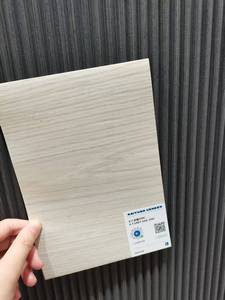 <span class=keywords><strong>Placage</strong></span> en bois de la série Chêne <span class=keywords><strong>gris</strong></span> <span class=keywords><strong>Placage</strong></span> constitué pour panneau mural Bande de bord de porte Haut de gamme exceptionnel - Product Image 2