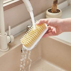 Brosse de nettoyage en bambou à poils naturels avec peigne autonettoyant pour usage domestique - Product Image 4