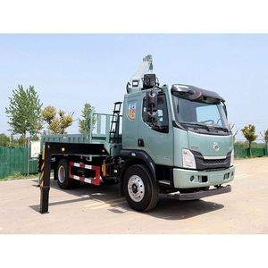 Camion grue lourd 4x2 Chenglong L3 avec flèche de 8 tonnes Changxing, levage stable et fonctionnement fiable pour le transport de marchandises - Product Image 5