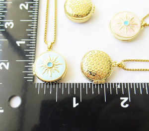 <span class=keywords><strong>Collana</strong></span> con Ciondolo Rotondo a Forma di Sole 19mm Placcato <span class=keywords><strong>Oro</strong></span> 14K con Smalto Catena in Acciaio Inox 40cm <span class=keywords><strong>Collana</strong></span> alla Moda - Product Image 6