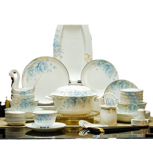 Service de vaisselle en porcelaine fine de Jingdezhen pour la maison, ensemble nordique de bols de bienvenue, vente en gros - Product Image 5