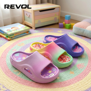 Lindas Sandalias de Nube para Niños, Cómodas Pantuflas de Eva para Niños y Niñas, Elegantes y Antideslizantes con Suela Gruesa para <span class=keywords><strong>Playa</strong></span>, Piscina y Ducha - Product Image 5