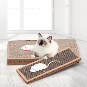 Eco Friendly Papelão Ondulado <span class=keywords><strong>Cat</strong></span> <span class=keywords><strong>Scratcher</strong></span> com Peixe <span class=keywords><strong>Mouse</strong></span> Forma Decoração para Gatos Indoor Jogar - Product Image 1