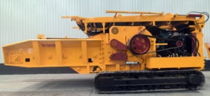 tracked mulcher Tree chipper bush shredder on tracks Crushing-Culling-Machine tree shredder biomass <strong>grinder</strong> on tracks - Product Image 4