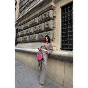 Ensemble deux pièces décontracté pour femme, haut et pantalon à rayures avec détail au dos, coupe ample, gris, pour la saison d'automne, pour le bureau - Product Image 4