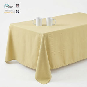 Mantel de Poliéster Jacquard Blanco Grueso de 132 Pulgadas, Personalizado, Duradero, Impermeable y Ecológico, con Diseño Floral para Eventos de Alta Gama - Product Image 1