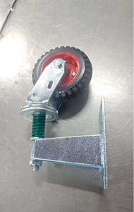 Roulette en caoutchouc de 8 pouces avec roue de frein <span class=keywords><strong>pour</strong></span> porte coulissante Rotation à 360 degrés à ressort - Product Image 4