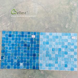 300*300mm <span class=keywords><strong>Carreaux</strong></span> de mosaïque en <span class=keywords><strong>verre</strong></span> <span class=keywords><strong>pour</strong></span> décoration murale intérieure Mosaïque de <span class=keywords><strong>verre</strong></span> <span class=keywords><strong>pour</strong></span> salle de bain - Product Image 5