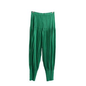 Pantalon large plissé élégant et décontracté pour femme, taille élastique texturée gris foncé, style coréen, 100 % polyester, par PY Fashion Design - Product Image 2