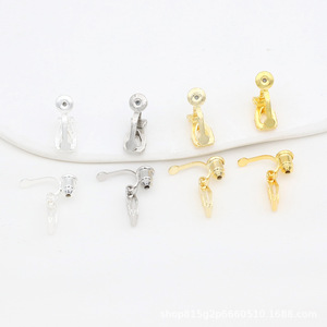 Adaptador de pendientes de clip de oro genuino de 18 quilates para orejas sin perforar, pendientes de clip triangulares, pendientes de tuerca convertidos a clip. - Product Image 2