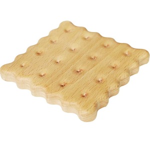 Posavasos de madera con forma de galleta, cuadrados, de madera maciza, aislantes, para tazas de café y té, multiusos - Product Image 5