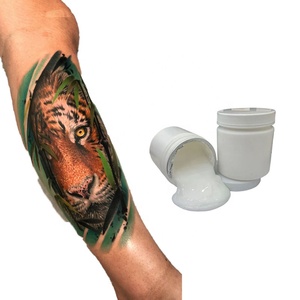 Nueva Crema Hidratante de Larga Duración para Tatuajes 2025, para Maquillaje Permanente, Micropigmentación, Cuidado Posterior al Tatuaje - Product Image 5