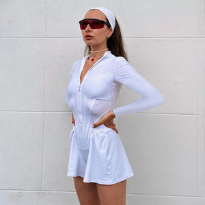 Body de manga larga con cremallera y pantalones cortos para mujer, de tela de seda blanca, elástico y tejido, para otoño. - Product Image 2