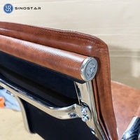 Chaise de bureau durable avec finition en cuir pour une durabilité exécutive