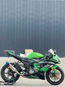 <span class=keywords><strong>Kawasaki</strong></span> Ninja <span class=keywords><strong>ZX</strong></span>-6R 600CC Moteur quatre cylindres en ligne Moto de course Performances de couple et de stabilité sur circuit supérieures à 80 km/h Vitesse maximale Japon - Product Image 3
