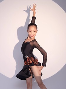 Trẻ Em Cô Gái Khiêu Vũ Latin Ăn Mặc Nhung Dài Tay Áo Đào Tạo Chuyên Nghiệp Quần Áo Salsa Trang Phục Phòng Khiêu Vũ <span class=keywords><strong>Tango</strong></span> Top + Váy - Product Image 4