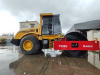 Nouvelle rouleuse vibrante à double tambour entièrement hydraulique de 22 tonnes avec moteur de 92 kW pour la construction