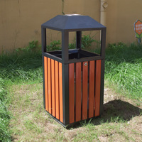 Grande poubelle d'assainissement extérieure en acier inoxydable Pédale Nouveau seau en métal Design pour City Park School District Peel Dustbin