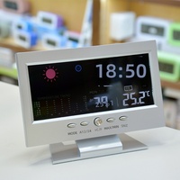Reloj Meteorológico de Pantalla Grande Transfronterizo 8082T con Pantalla a Color, Temperatura, Humedad, Control por Voz y Funciones Electrónicas para el Hogar