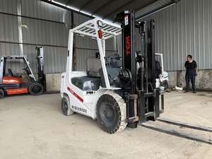 รถยกดีเซล FD30 TCM 3ตันจากญี่ปุ่นใช้สำหรับฟาร์มที่มีส่วนประกอบหลัก - Product Image 5