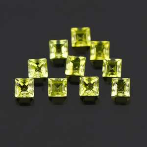 Piedra preciosa de peridoto natural YASHEE, corte cuadrado de 3x3 mm, calidad AA+ para la fabricación de joyas - Product Image 3