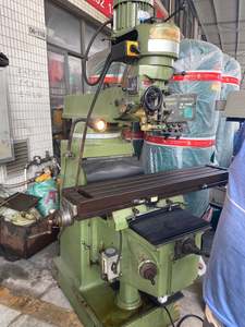 Ad alta velocità a basso costo ram 3 assi <span class=keywords><strong>DRO</strong></span> taiwan mulini manuali fresatrice verticale universale fresadora torretta X6325 prezzo <span class=keywords><strong>in</strong></span> <span class=keywords><strong>vendita</strong></span> - Product Image 2