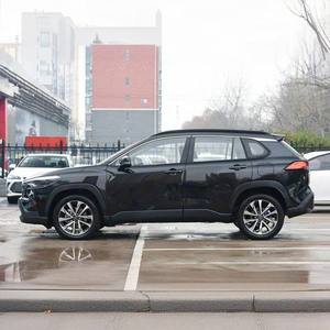 Toyota <span class=keywords><strong>Corolla</strong></span> Cross <span class=keywords><strong>2L</strong></span> Hybride Électrique Intelligent Édition Élite d'Occasion en Alliage d'Aluminium R16 Noir avec Revêtement Cuir Automatique - Product Image 4
