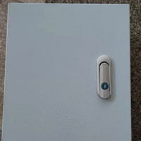 Ensemble de boîtier de panneau de commande électrique Armoire de distribution d'énergie durable et de sécurité évaluée IP54 avec boîtier et logo personnalisables