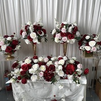 Décor floral suspendu artificiel avec fleurs rouges pour arche de mariage, centre de table et arrangement floral pour décoration de mariage