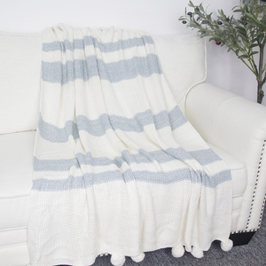 Grande couverture en tricot épais, logo personnalisé, avec <span class=keywords><strong>pompon</strong></span> en fourrure fait à la main pour la décoration de la maison, g - Product Image 6