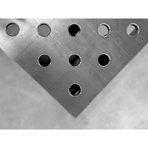 Steelmax gpph ม้านั่งเชื่อม1.5x1Mt หนา15มม. รู28มม. ตารางแนวทแยง - Product Image 3