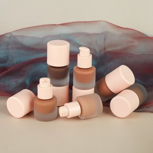 <span class=keywords><strong>Fond</strong></span> <span class=keywords><strong>de</strong></span> <span class=keywords><strong>teint</strong></span> mat longue tenue, imperméable, couvrance totale et bienfaits pour la peau, <span class=keywords><strong>fond</strong></span> <span class=keywords><strong>de</strong></span> <span class=keywords><strong>teint</strong></span> pour le maquillage, imprimez votre marque - Product Image 2